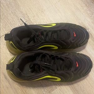 Nike Air max 720 Neon Collection